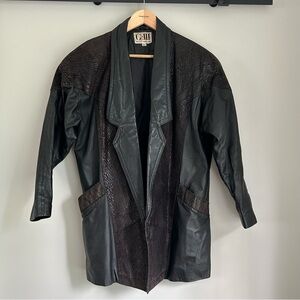 Vintage 80s Black Leather Coat Jacket Large Shoulders